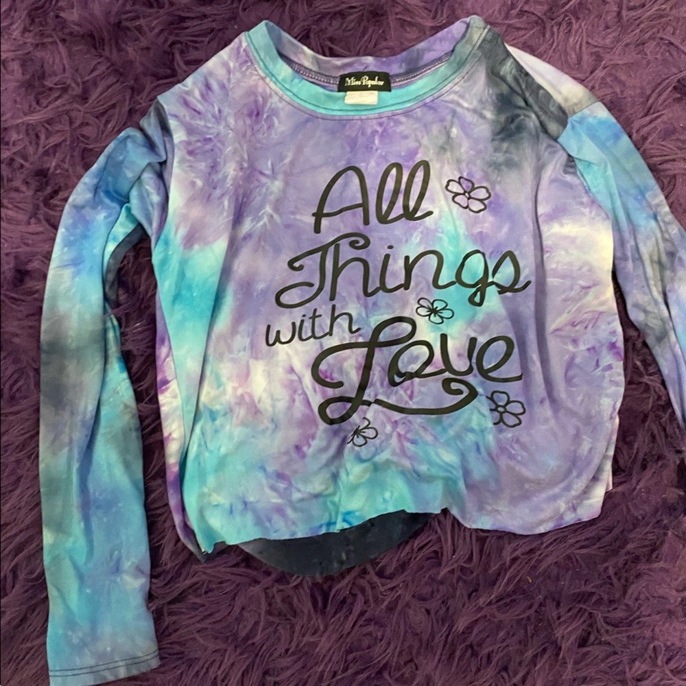 Purple tye dye T-shirt.